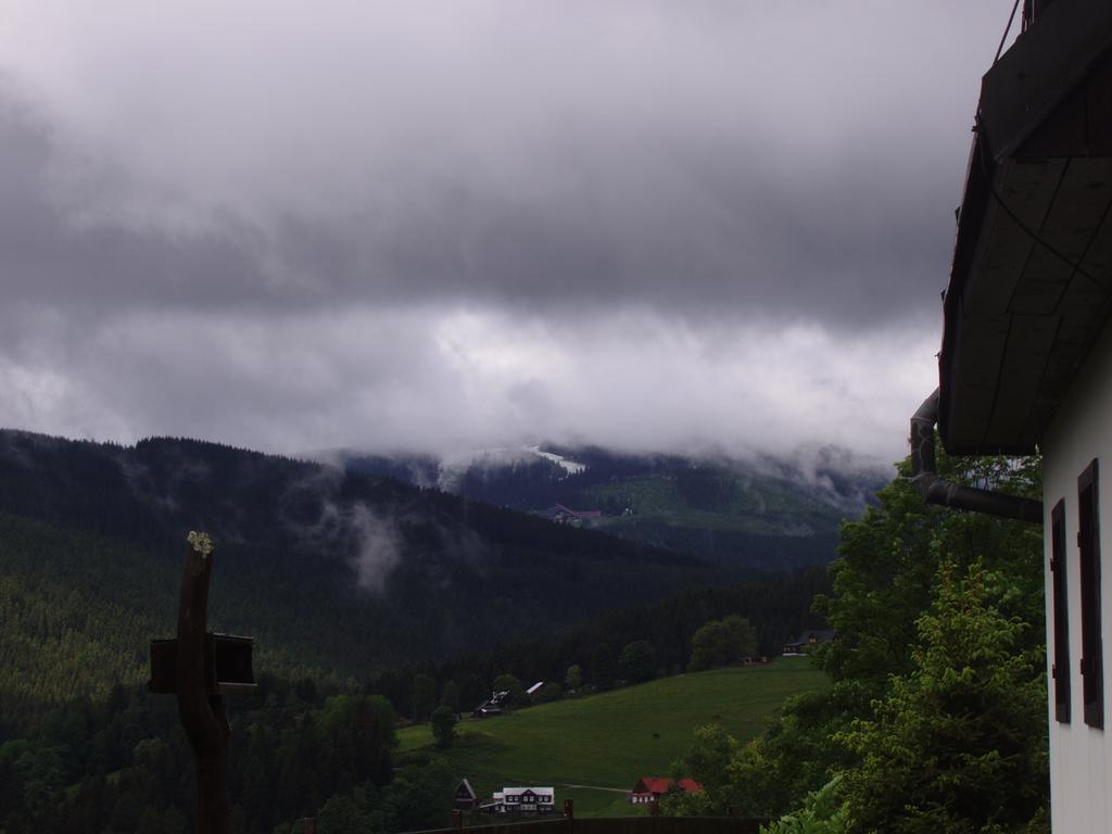 Penzion Kobr Pec pod Snezkou Esterno foto