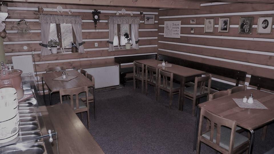 Penzion Kobr Pec pod Snezkou Esterno foto